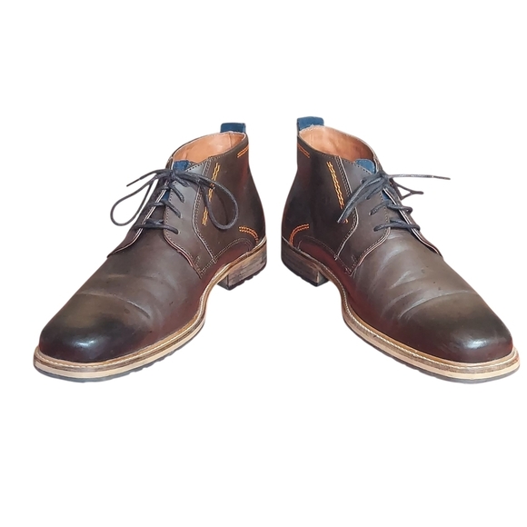 Travelin Brown Leather Chukka Boots with Contrast Stitching Lace Up main image 7